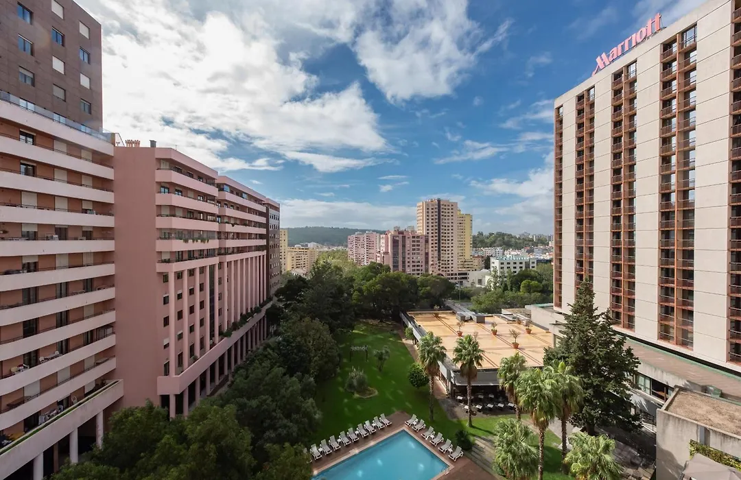 Lisbon Marriott Hotel-1